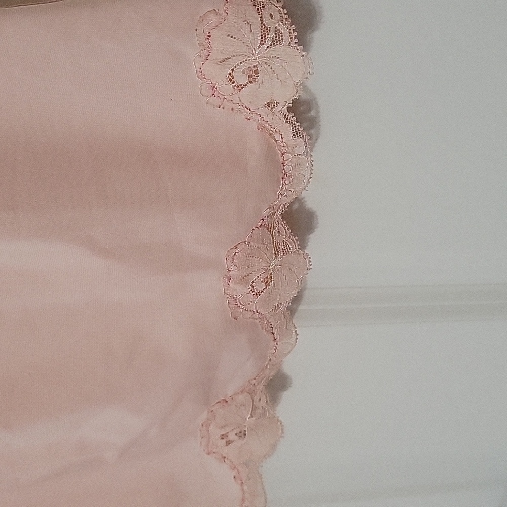 🔴SOLD🔴 Vintage Hand Dyed Half Slip in Desert Rose - Picture 2 of 15